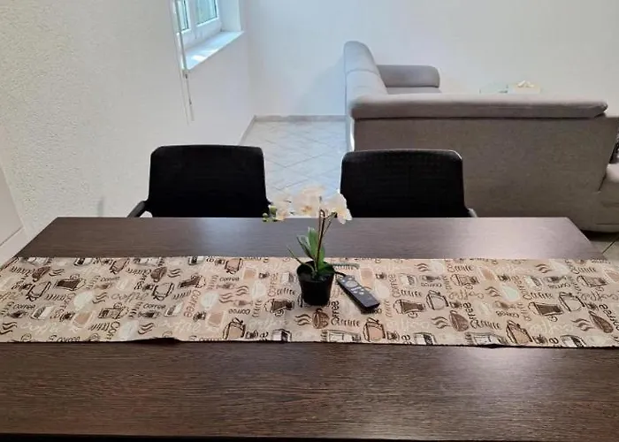 아파트 Blackforest 1