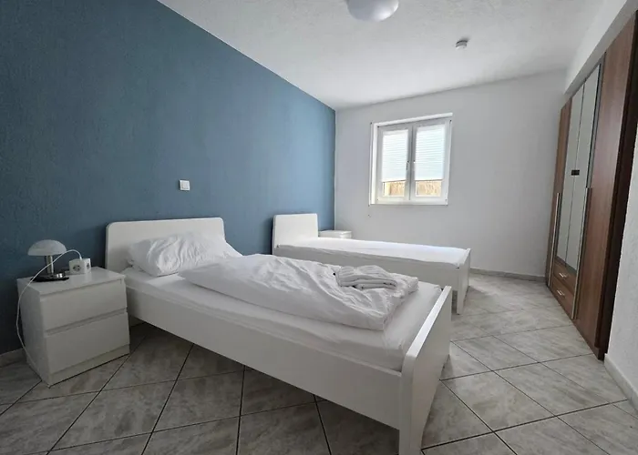 Blackforest 1 * 노이엔부르크 암 라인